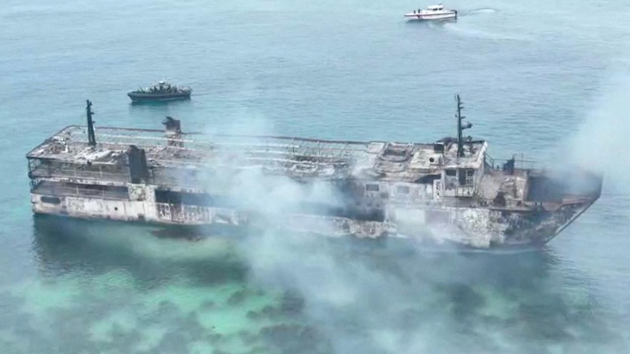 Filipinler'deki Yolcu Feribotu Yangınında Can Kaybı Arttı