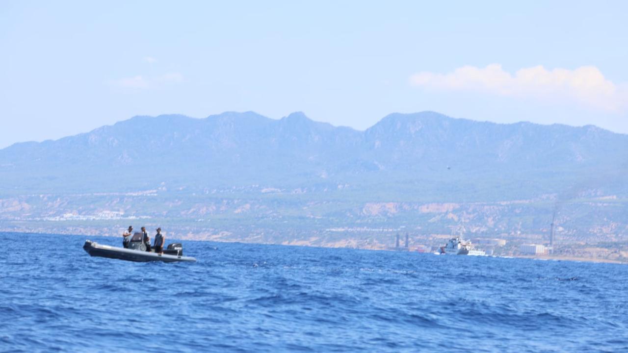 Girne açıklarında batan gemide bir cenazeye daha ulaşıldı