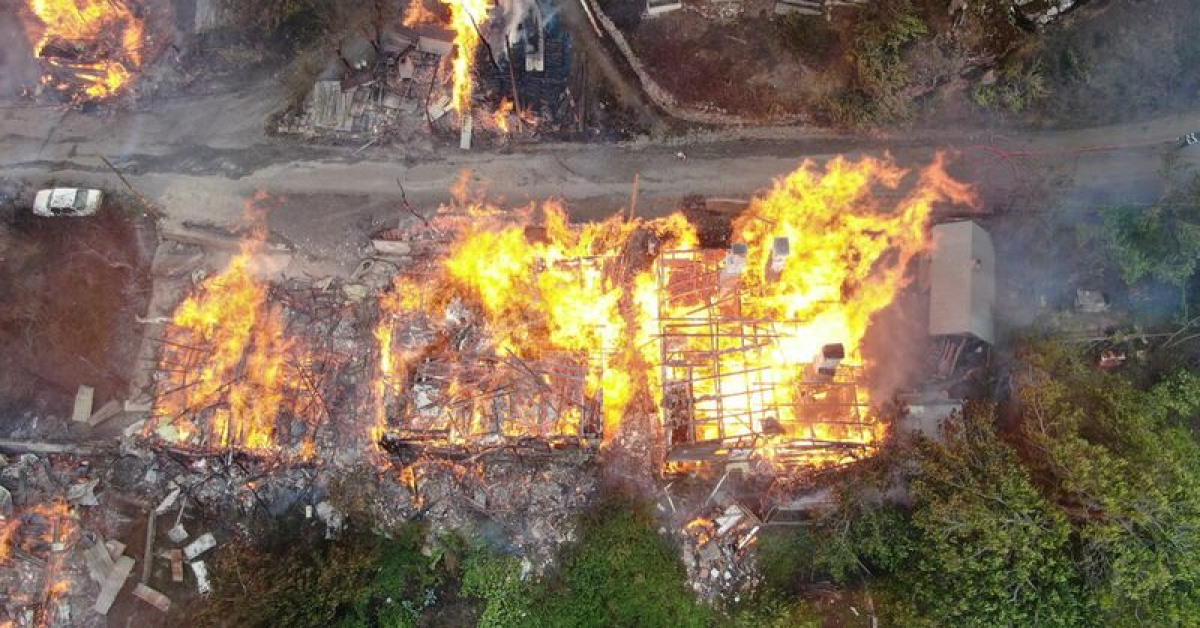 Kastamonu Inebolu Yangini: Alevler 7 Eve Sictadi