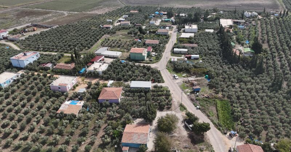 Hatay Reyhanlık Karacanlık Mahallesi'nde Herkesin Soyadı Öztoprak