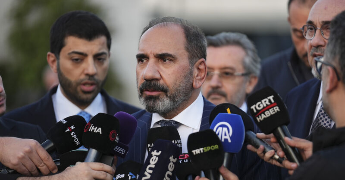 Mecnun Otyakmaz ve TFF yönetiminden istifa kararı
