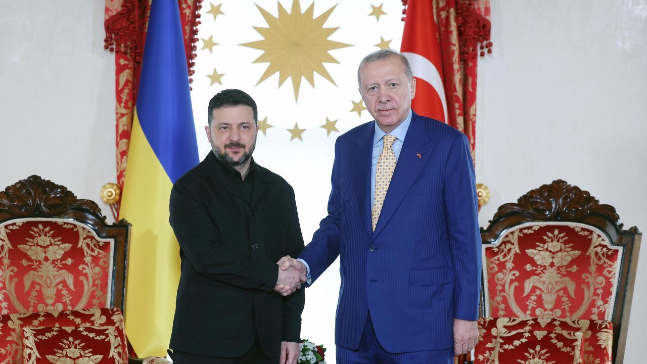 Ukrayna Devlet Başkanı Zelenskiy Türkiye'ye Çalışma Ziyareti Düzenliyor