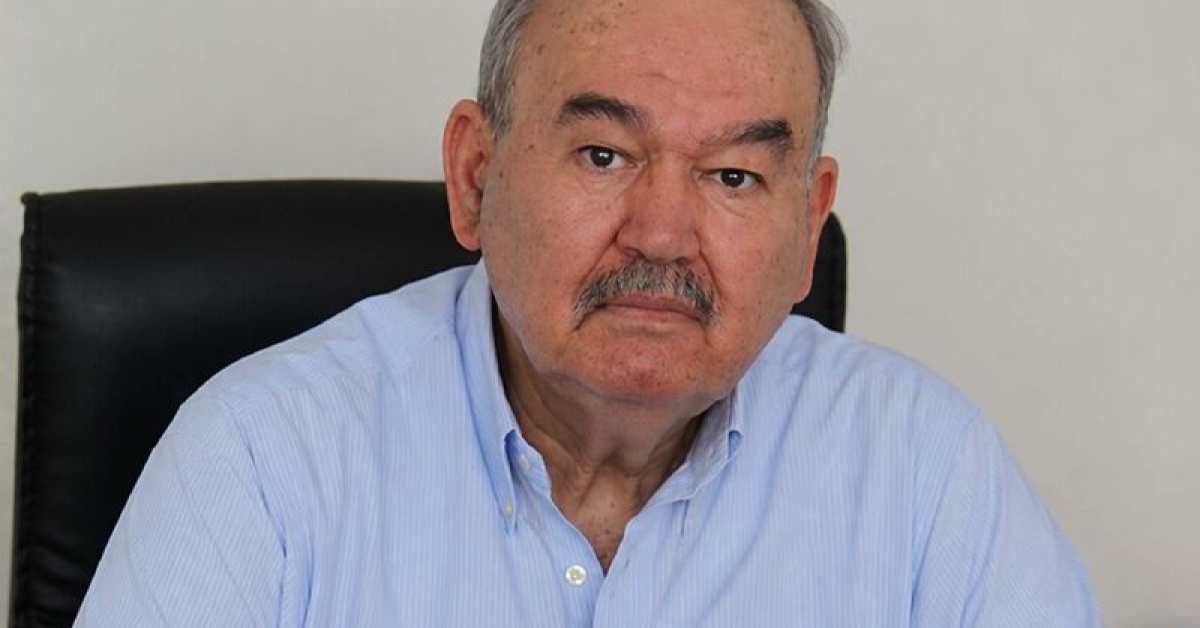 Eski İzmir Büyükşehir Belediye Başkanı Burhan Özfatura 83 yaşında vefat etti