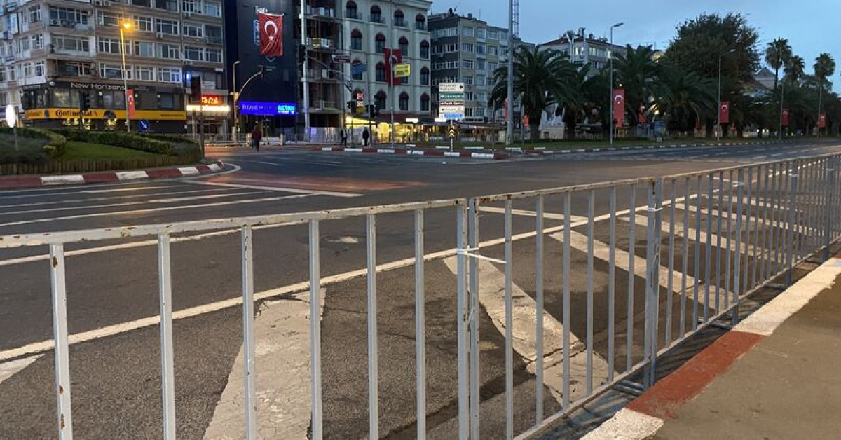 İstanbul Vatan Caddesi kortej geçişi ertelendi