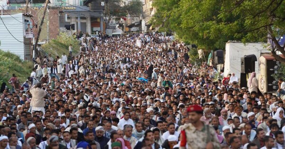 Yemen'in Taiz kentindeki halk pazarında patlama