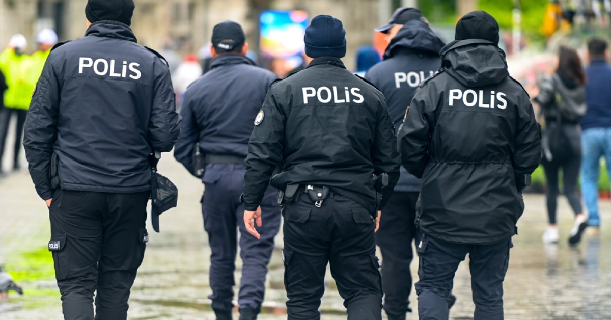 rüyada polis görmek ne anlama gelir?