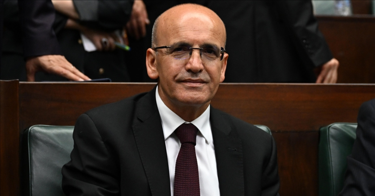 Bakan Şimşek'ten piyasa bozucu işlemler ve şirket açıklaması