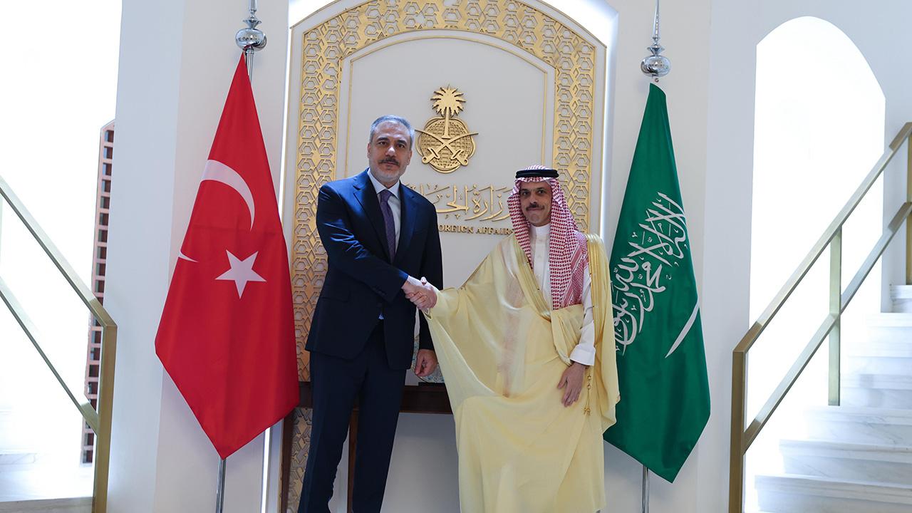 Bakan Fidan'dan Suudi mevkidaşı Ferhan ile telefon görüşmesi
