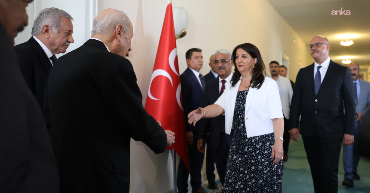 DEM Parti Heyeti ve MHP Lideri Bahçeli Meclis'te Görüştü