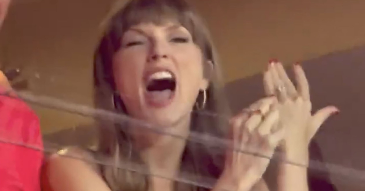 Taylor Swift eşi Travis Kelce'yi maçta tribünden destekledi