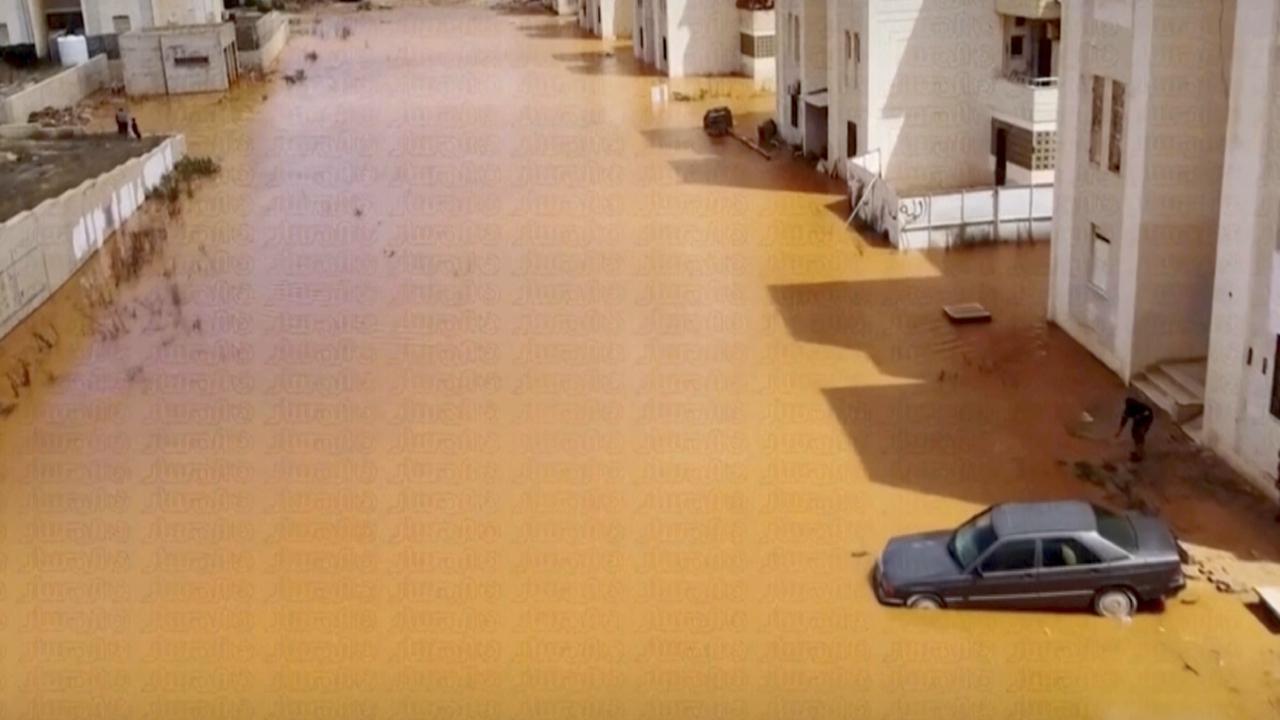 Libya'da şiddetli yağışlar sele neden oldu