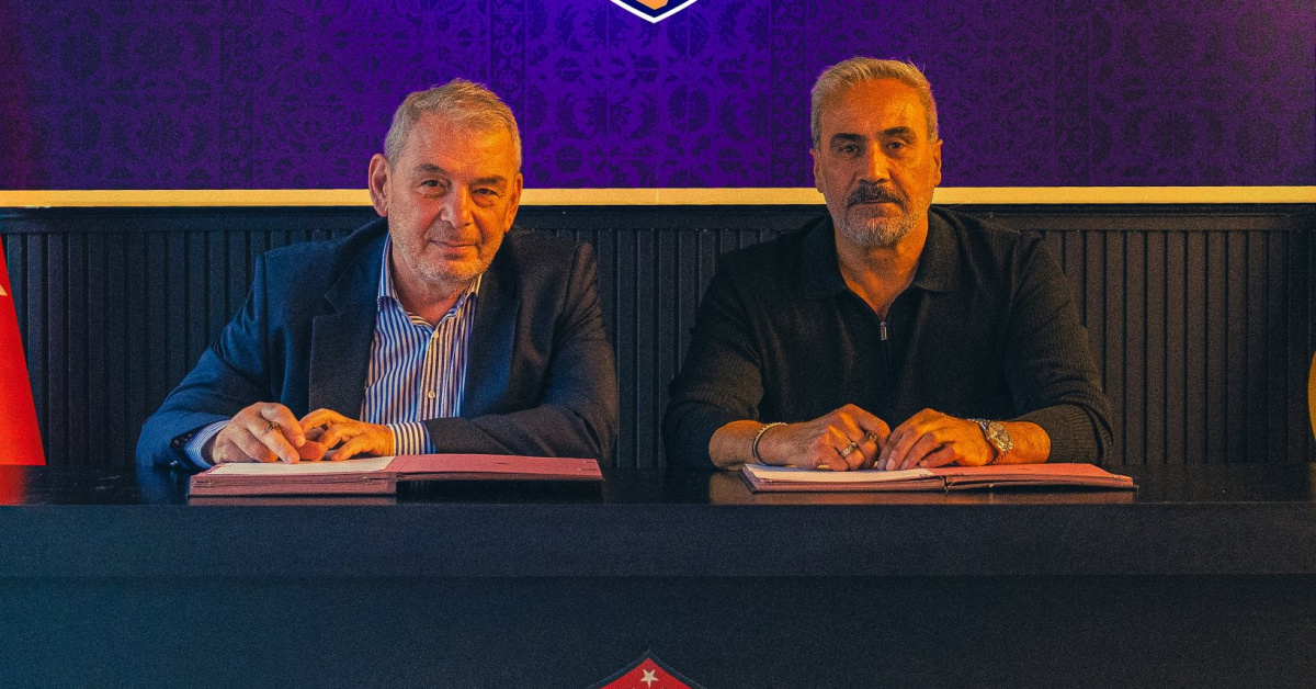Eyüpspor yeni teknik direktörü Mustafa Dalcı'yı açıkladı