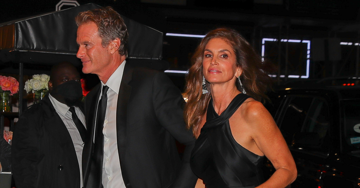Cindy Crawford ve Ailesinden Presley Gerber Açıklaması