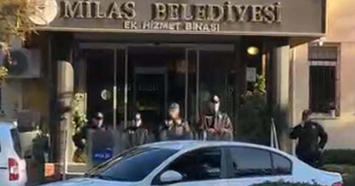 Milas Belediyesi operasyonunda Başkan Fevzi Topuz adliyede