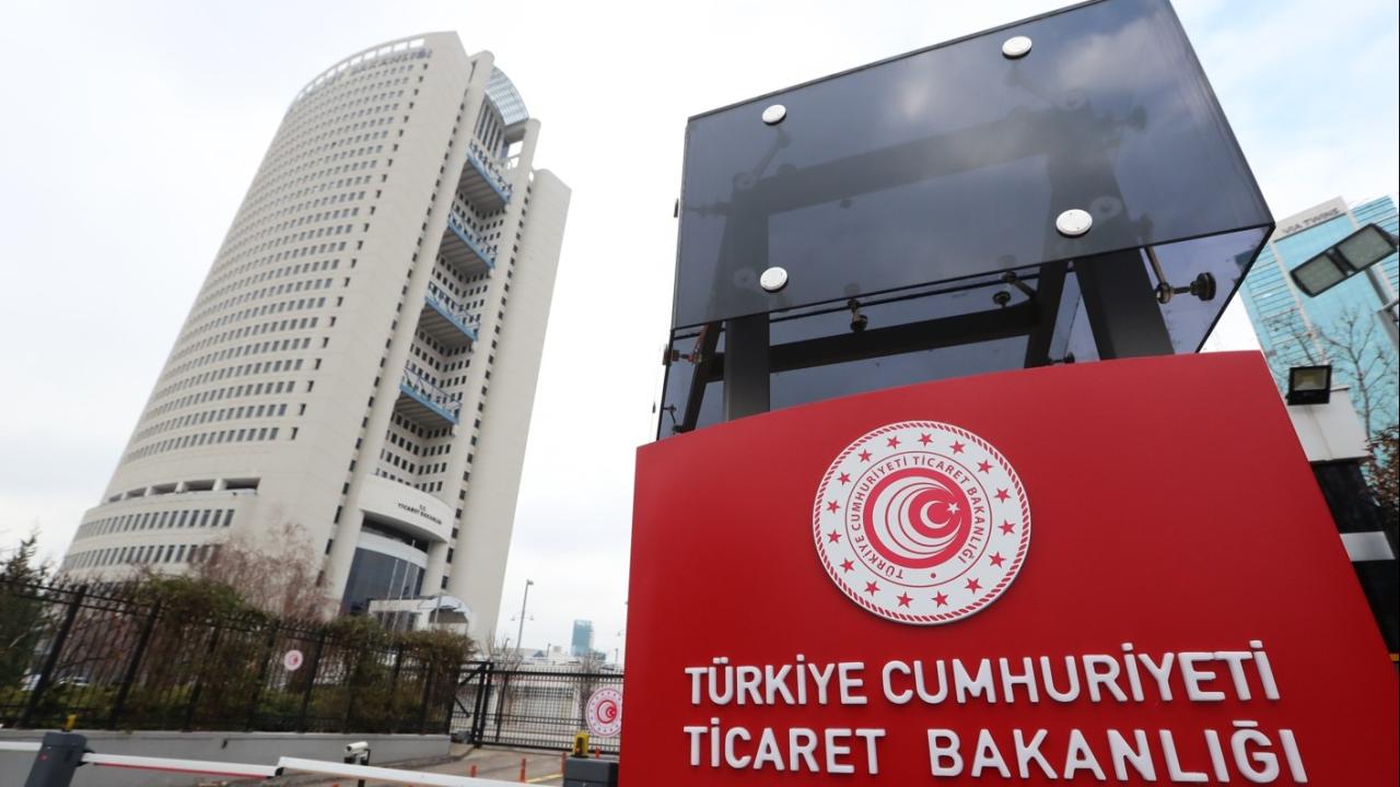 Ticaret Bakanlığı ağustosta 535 firmaya izin verdi