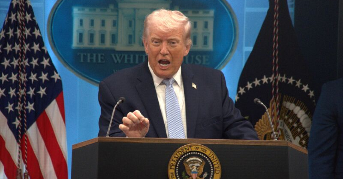 Donald Trump'tan Ukrayna müzakereleri ve Macron açıklaması