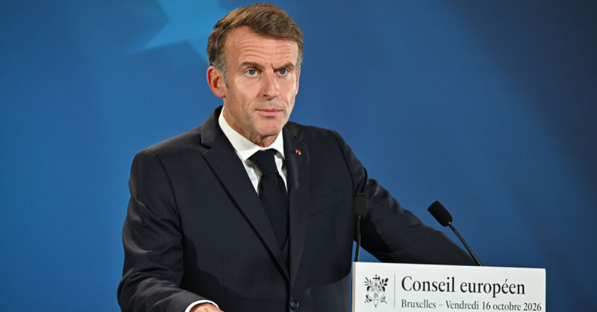 Macron: Sosyal Medya ve Sarı Yelekliler Demokrasiye Zarar Veriyor