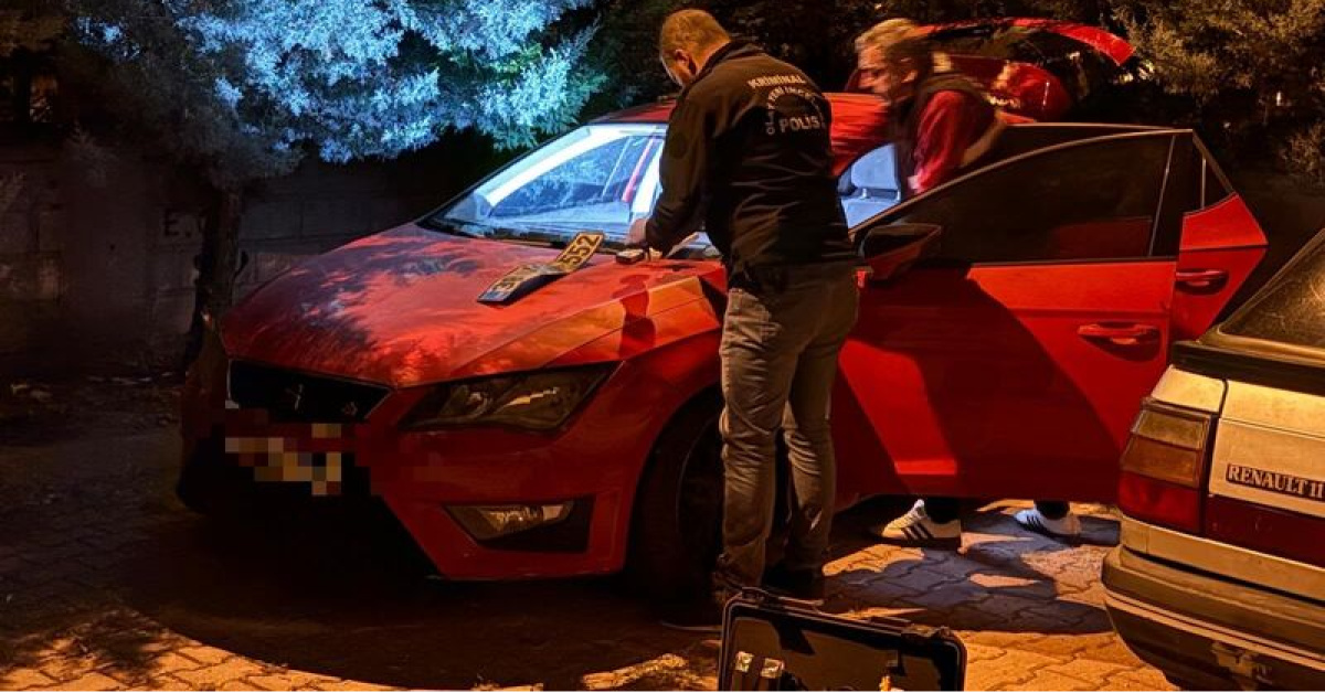 Kayseri'de 20 gün önce çalınan otomobilin hırsızı arkadaşı çıktı
