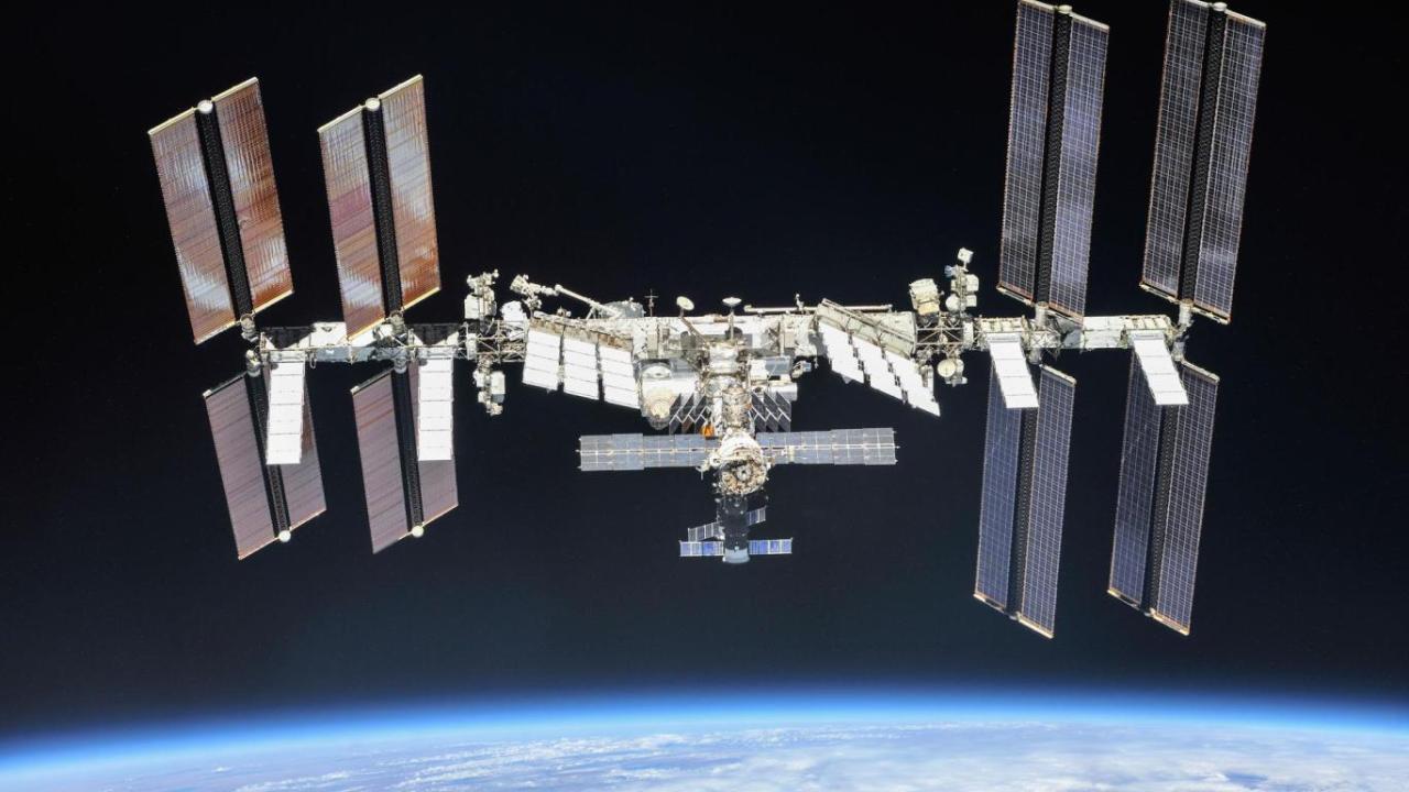 NASA ve SpaceX Crew-13 Misyonunu Fırlatmaya Hazırlanıyor