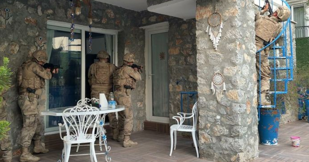 Daltonlar suç örgütüne 30 ilde operasyon: 85 gözaltı