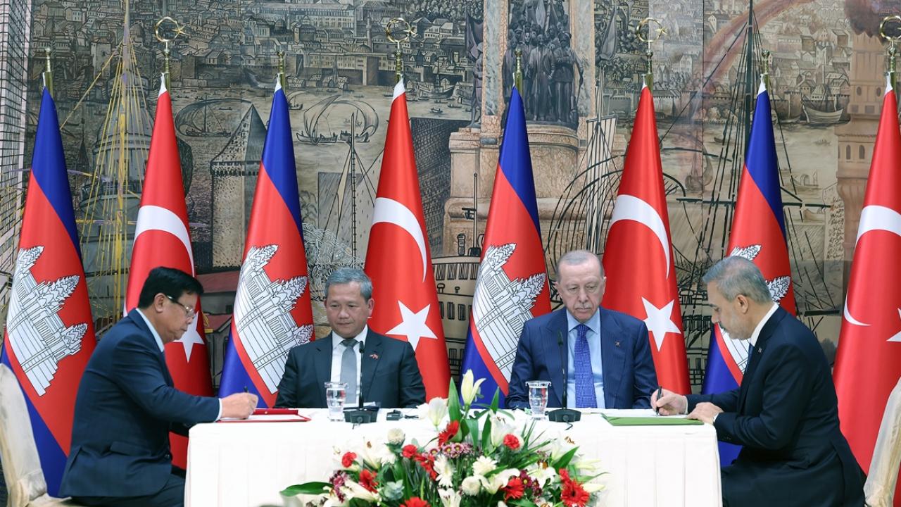 Türkiye ile Kamboçya Arasında Askeri Çerçeve Anlaşması İmzalandı