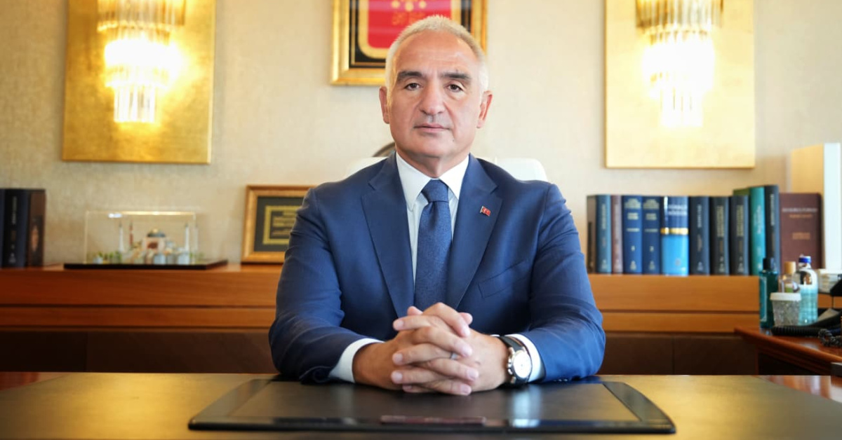 Bakan Ersoy'dan 29 Ekim mesajı: Cumhuriyet ikinci yüzyılda teminatımız