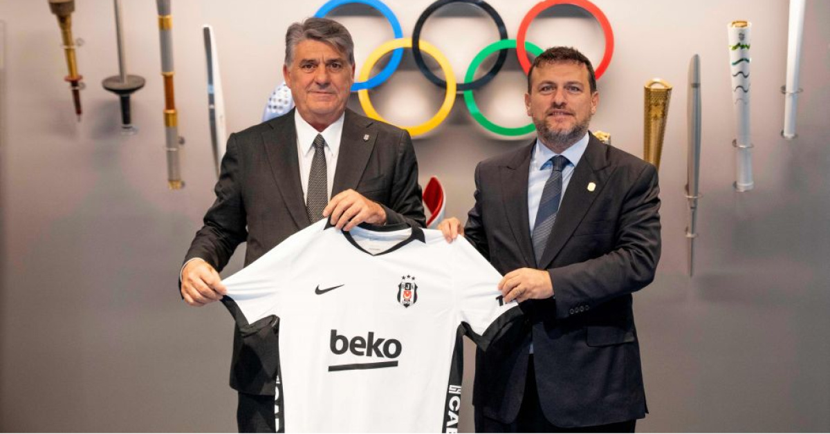 Beşiktaş Başkanı Serdal Adalı'dan TMOK Başkanı Veli Ozan Çakır'a ziyaret