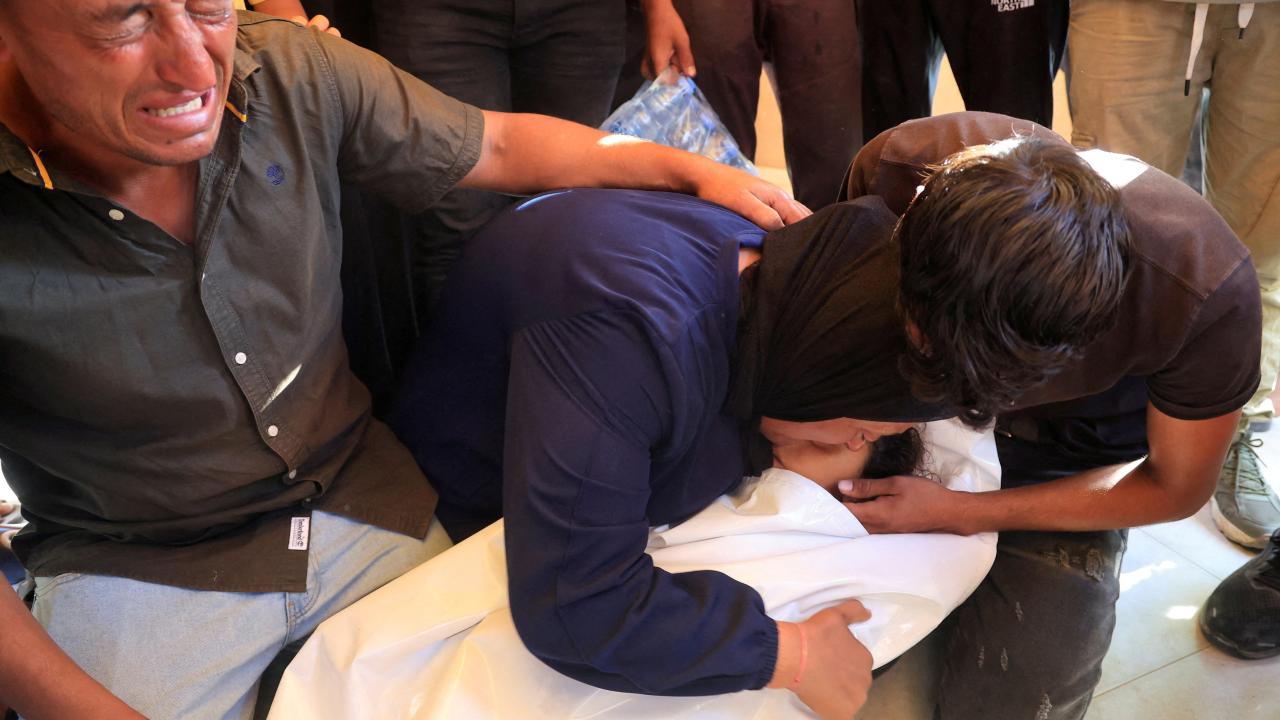 İsrail'in Gazze saldırılarında 2 Filistinli hayatını kaybetti