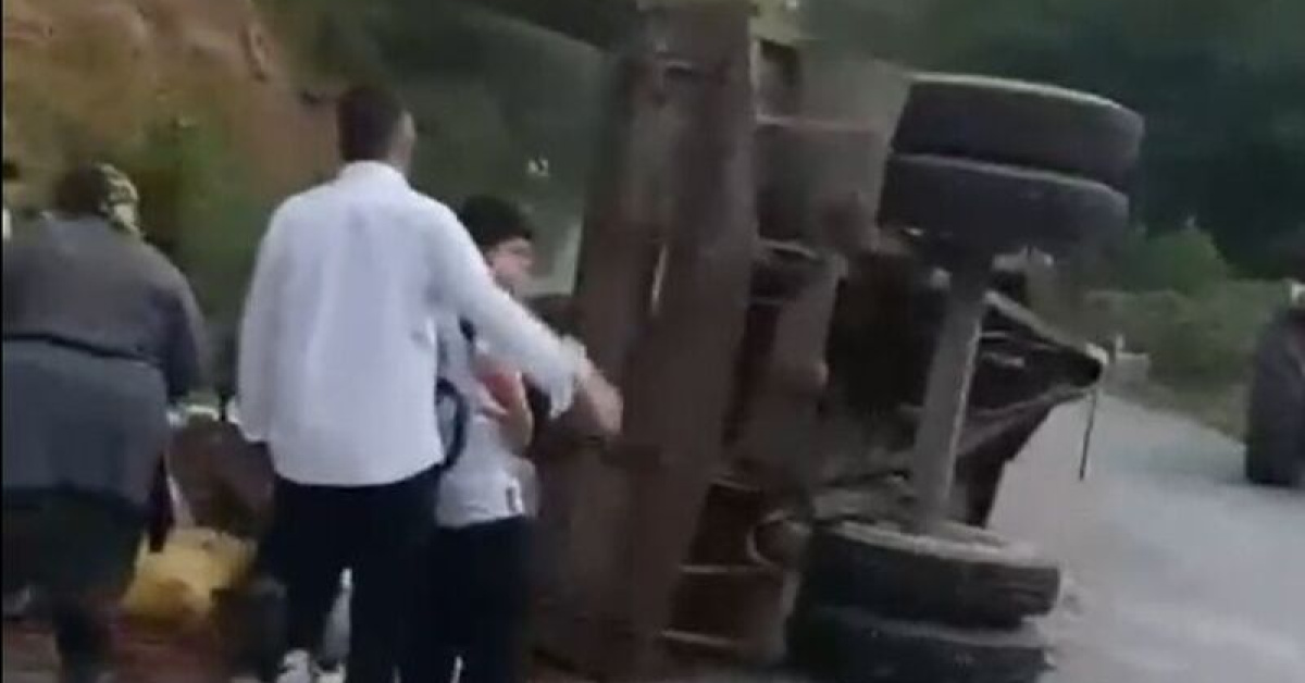 Düzce Çilimli'de traktör römorku devrildi: 11 yaralı