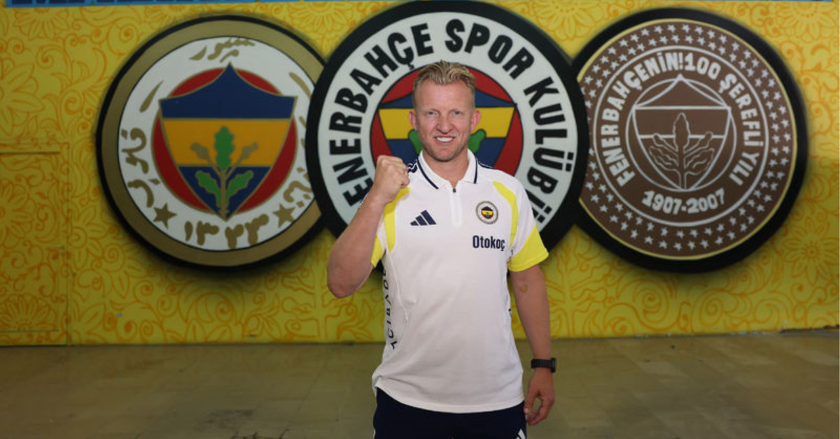 Fenerbahçe'de teknik direktörlük görevine Dirk Kuyt getirildi