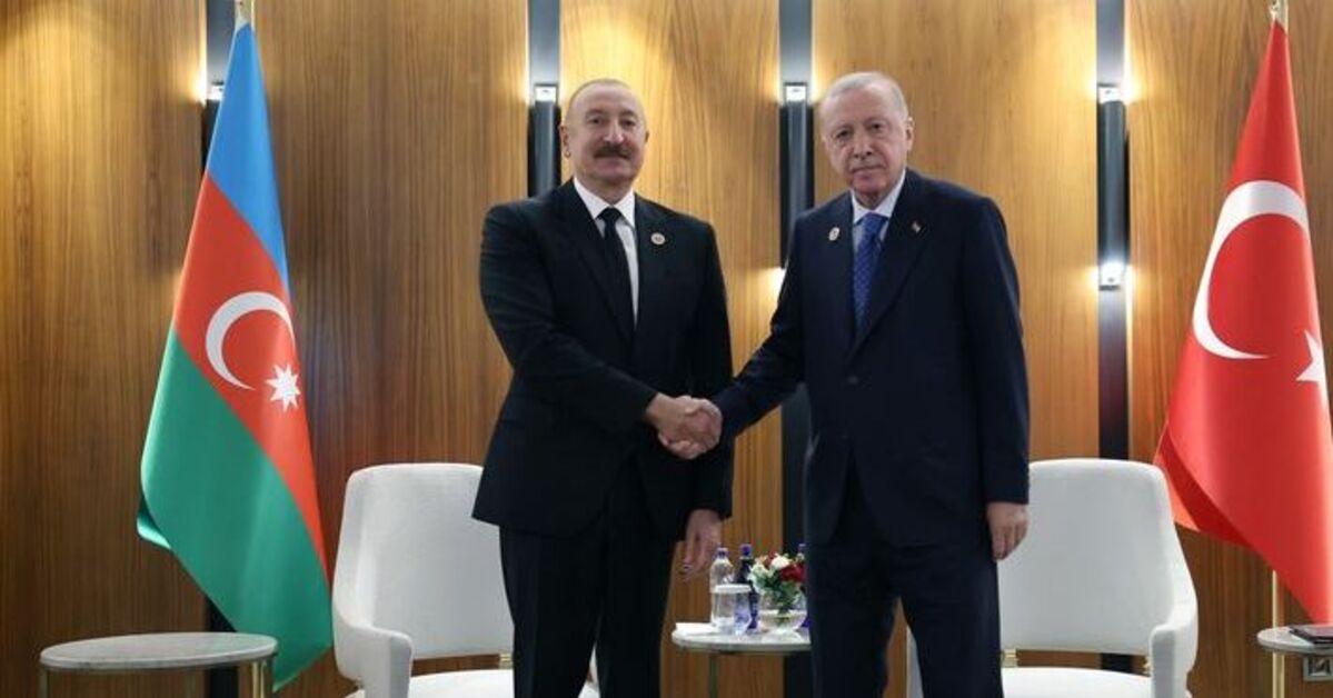 Erdoğan'dan Aliyev'e Anım Günü Telefonu ve Şehitler İçin Anma