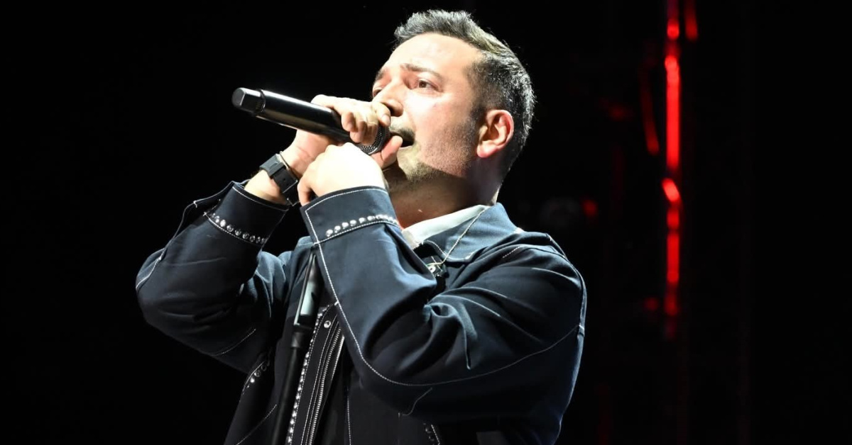 Oğuzhan Koç Edirne'deki konserinde seyirciye neden tepki gösterdi?