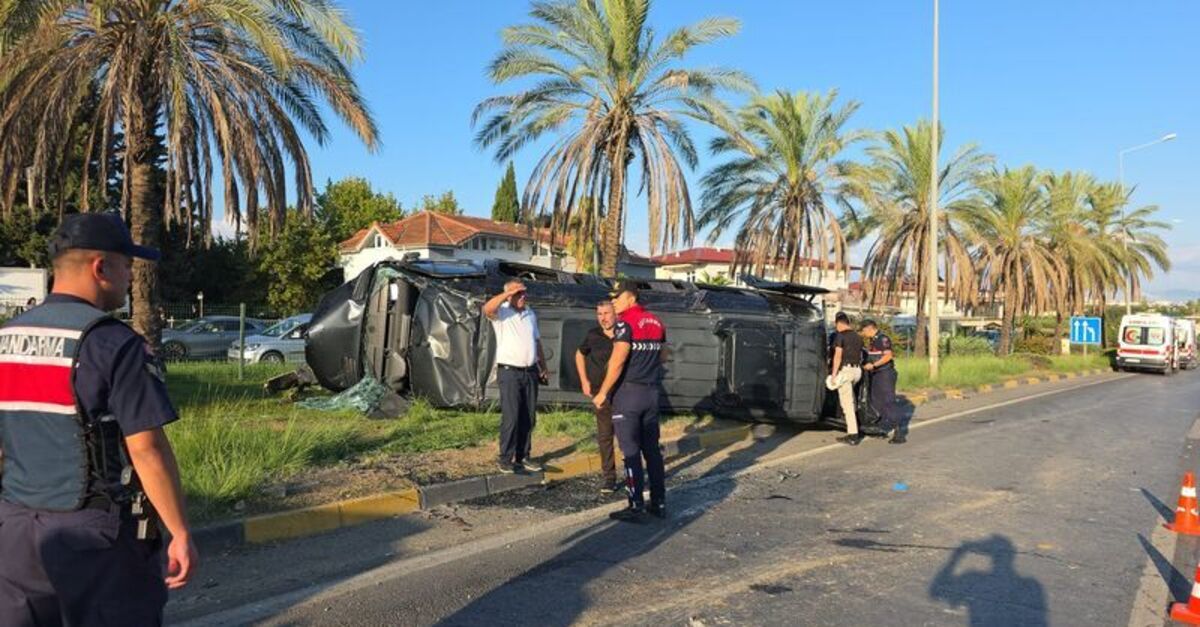 Antalya Manavgat'ta zincirleme kaza: 17 yaralı