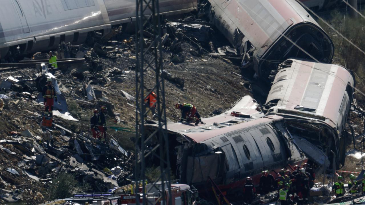 İspanya'da hızlı tren kazasında can kaybı 69'a yükseldi