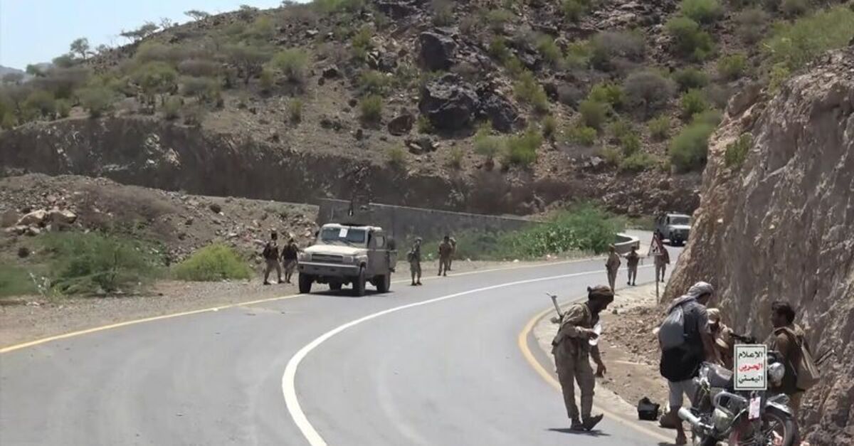 Arap Koalisyonu, Sana'daki Yemen Petrol Şirketi'ndeki sivillere uyarı yaptı