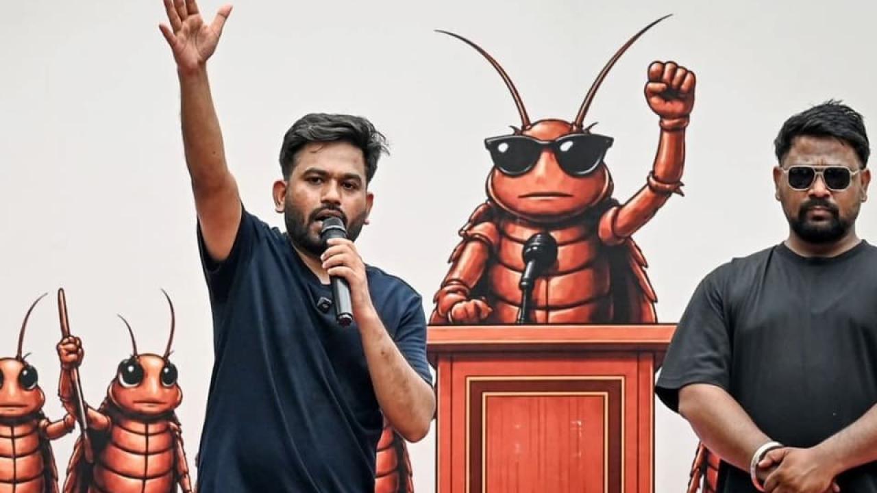 Hindistan'da Hamam Böceği Halk Partisi liderlerine şartlı tahliye