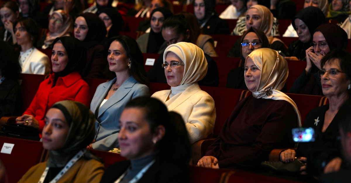 TÜRGEV GİF'27 Sezon Açılışı Atatürk Kültür Merkezi'nde Yapıldı