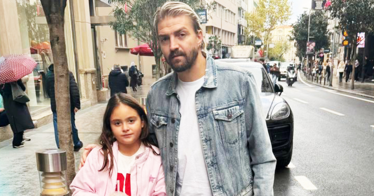 Caner Erkin kızı Mihran Ela ile Nişantaşı'nda alışveriş yaptı