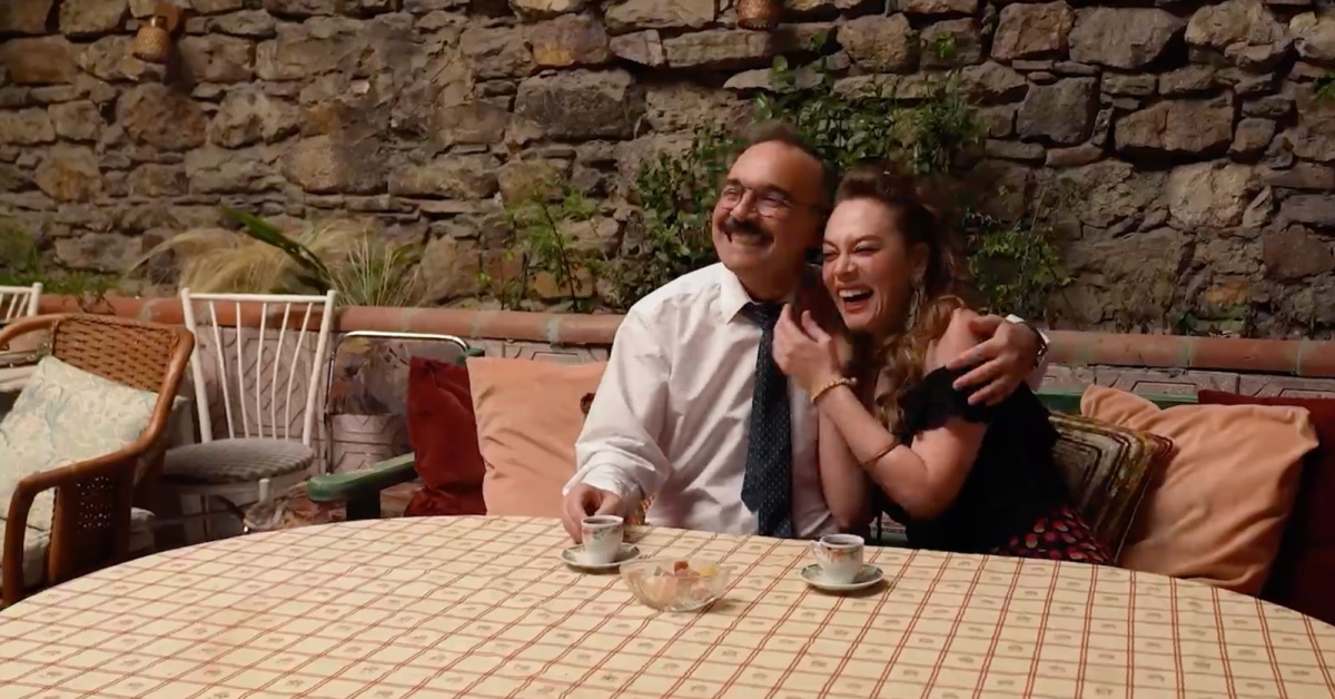 2 Aile Arasında filminin afiş çekimi kamera arkası yayınlandı