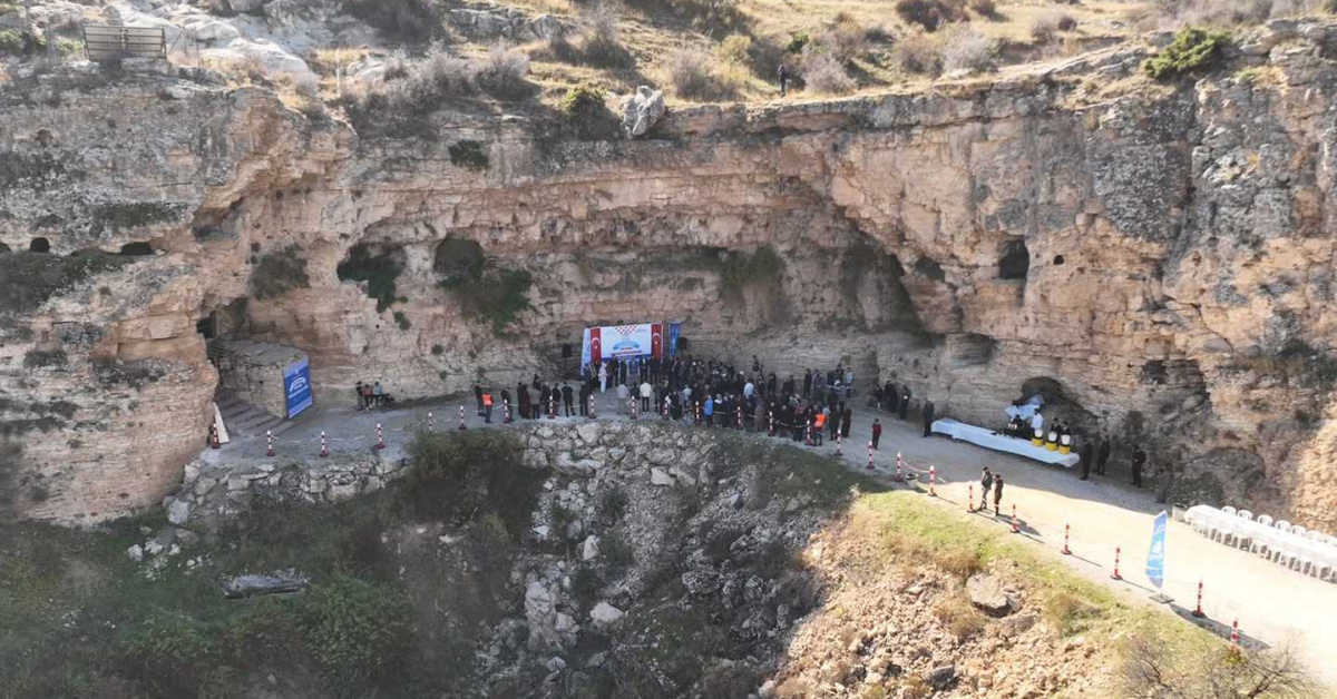 Konya Selçuklu'da Akpınar Mağaralarında Geleneksel Peynir Hasadı Yapıldı
