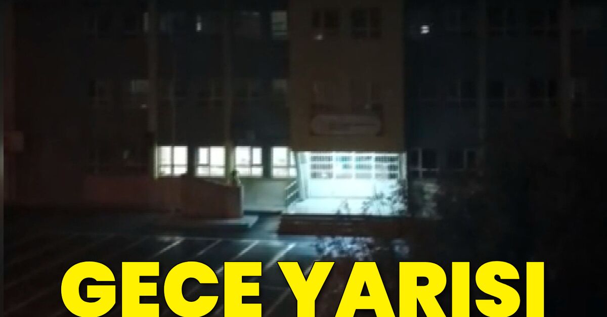 Arnavutköy'de üç okulun hoparlöründen gece yarısı müzik yükseldi