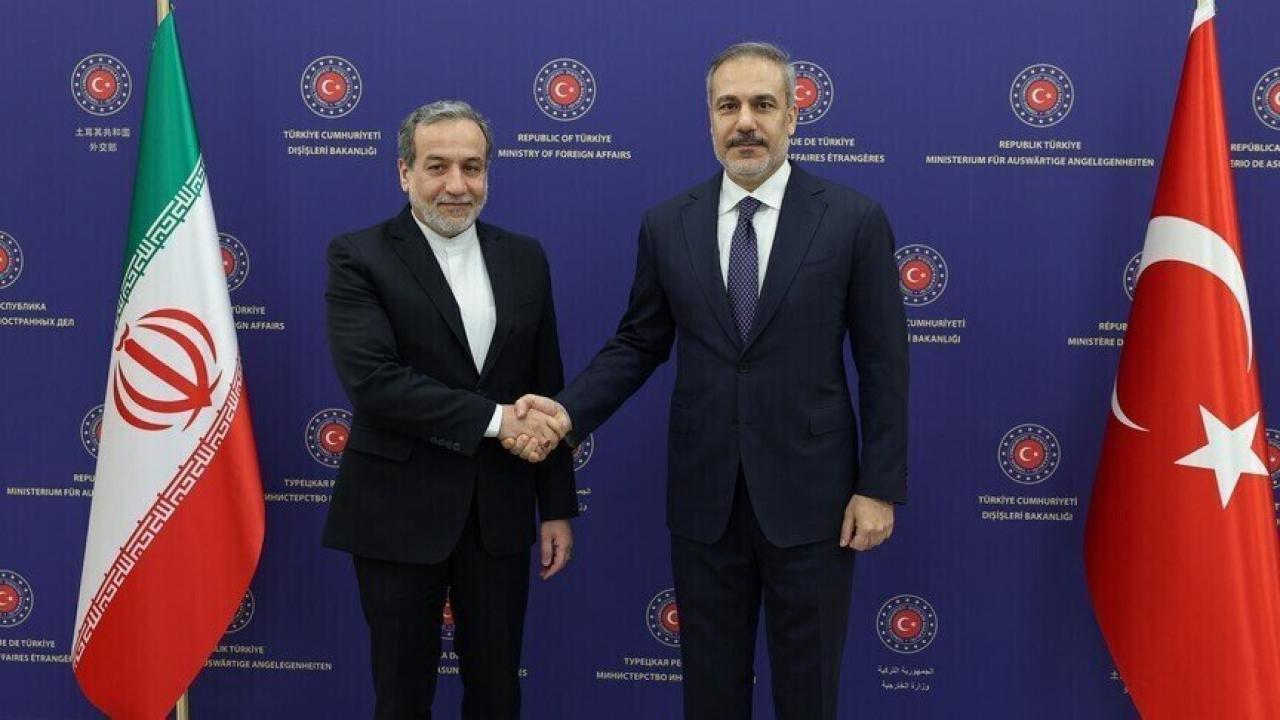 Türkiye ile İran Dışişleri Bakanlarından Suudi Arabistan Görüşmesi