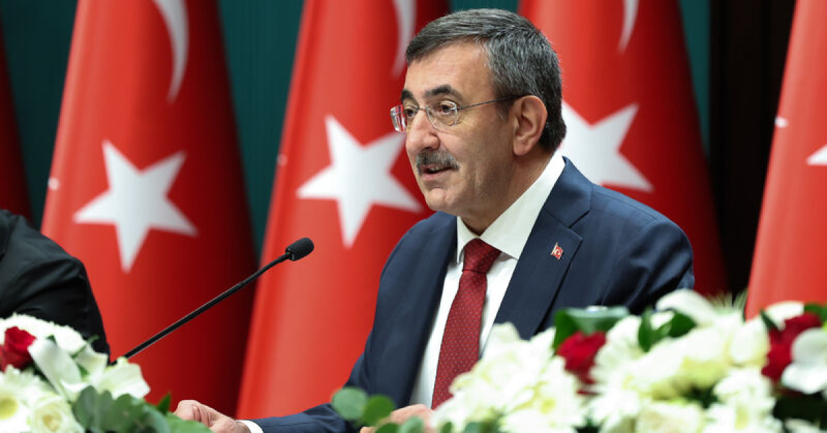 Cumhurbaşkanı Yardımcısı Yılmaz Macaristan'a gidecek