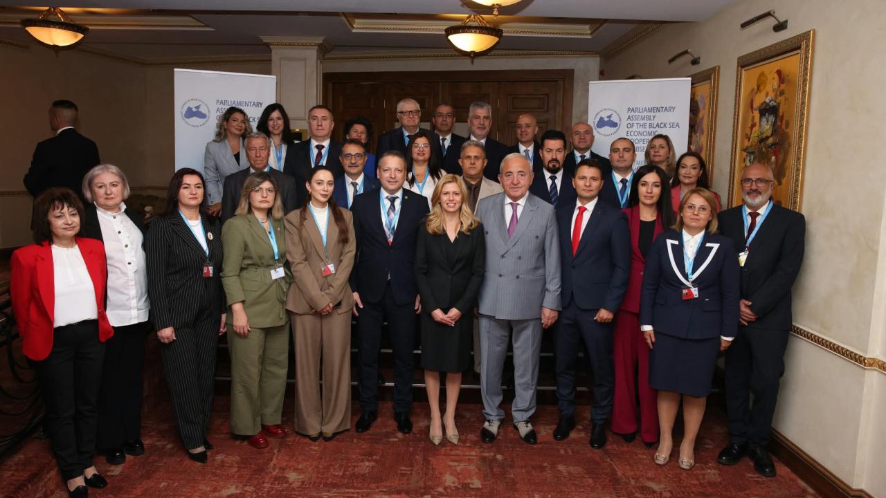 TBMM KEİPA Türk Grubu Başkanı Dönmez Bulgaristan'da temaslarda bulundu