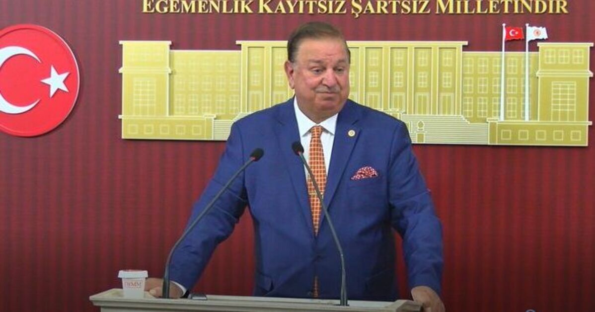 Doğan Bekin YRP'deki görevlerinden istifa etti