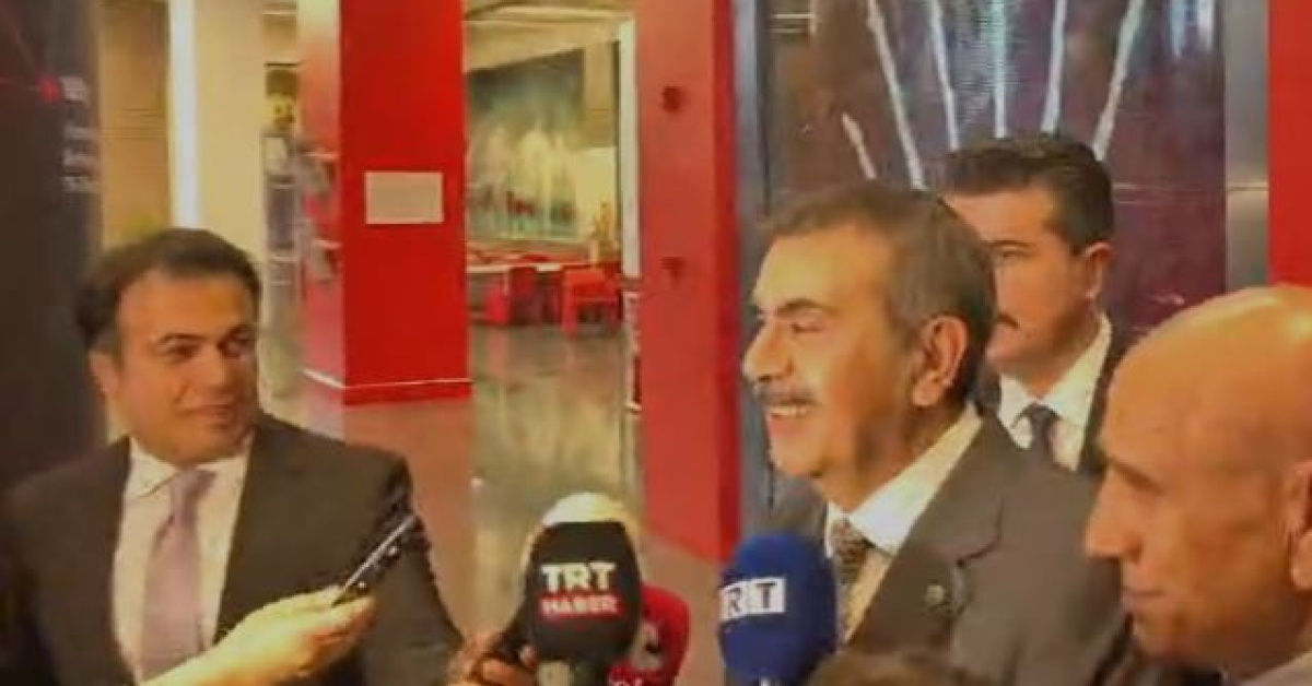 Bakan Yusuf Tekin'den Kılıçdaroğlu'na nikah daveti