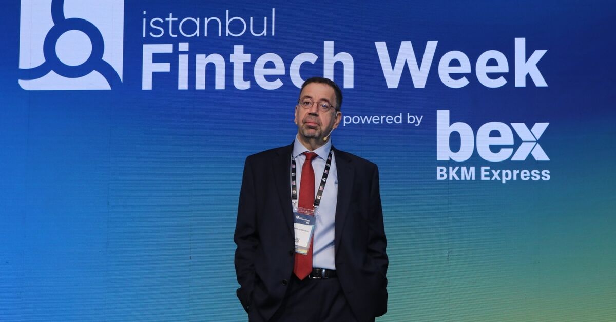 Daron Acemoğlu: Yapay zeka yatırımları çöküş riski barındırıyor