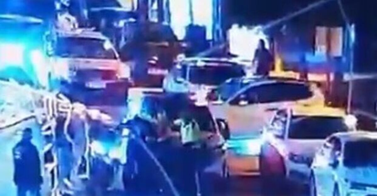 Hatay Dörtyol'da polisten Heimlich manevrasıyla kurtarma