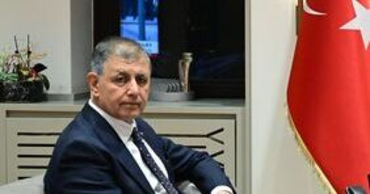 Bakan Uraloğlu, İzmir Büyükşehir Belediye Başkanı Tugay'ı Kabul Etti