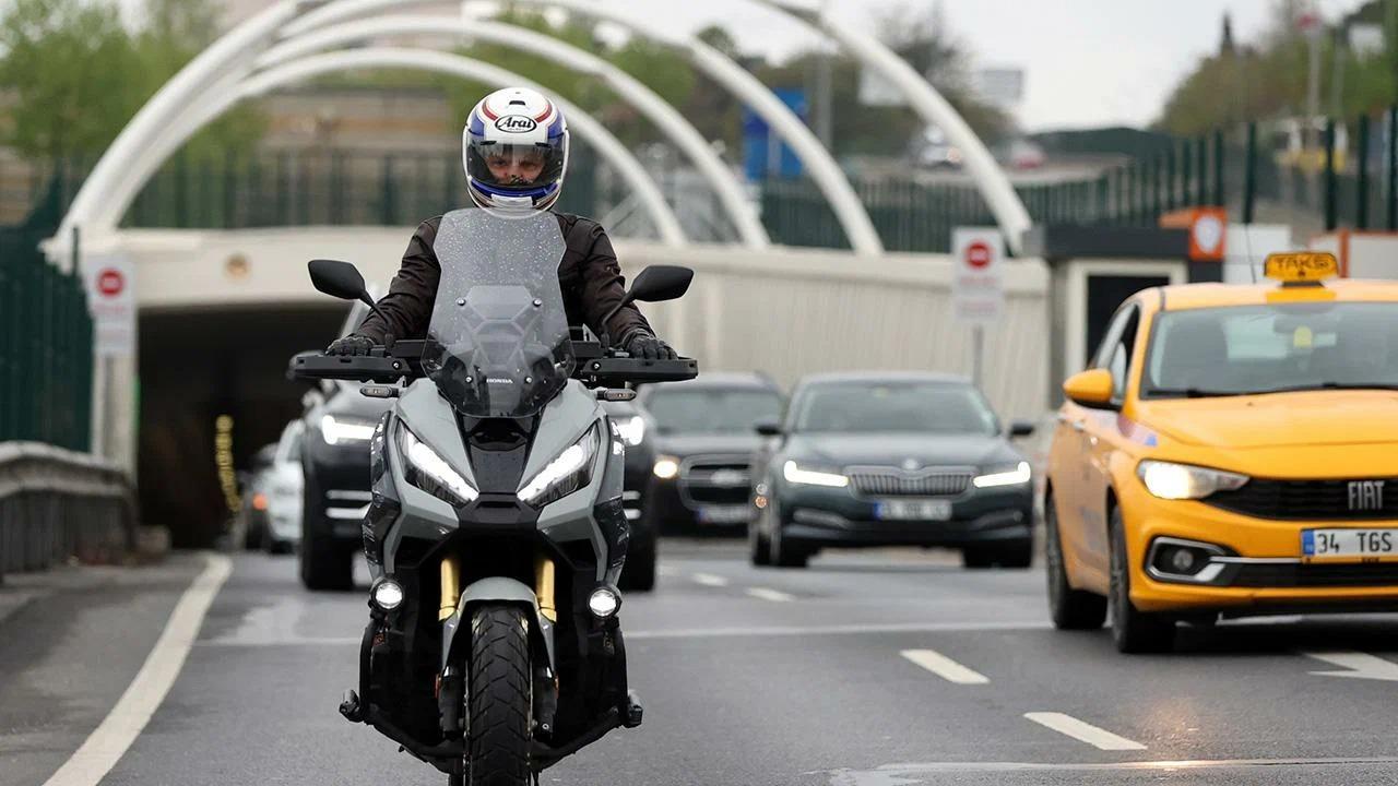 Kocaeli'de motosiklet ve scooter trafiği 2 gün yasaklandı